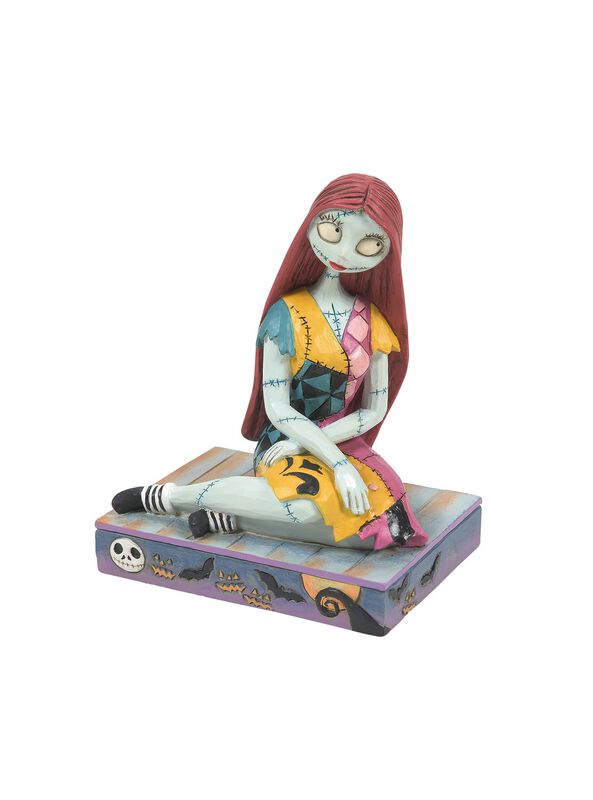 0028399388141 - Sally - Personality Pose Statue multicolor