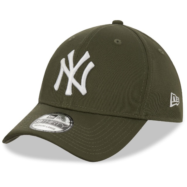 0194790985972 - New Era League Essential 39Thirty Cap NY YANKEES Khaki Weiß