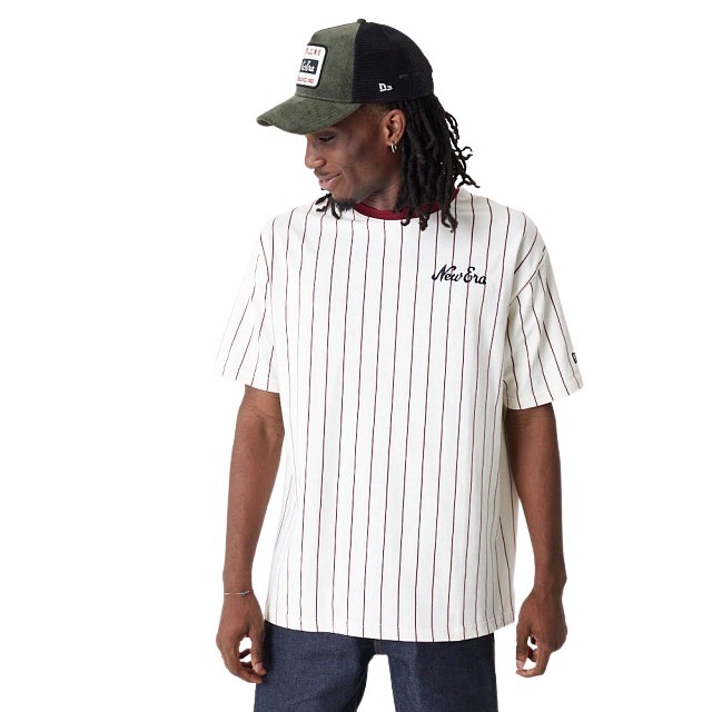 0197214719467 - Übergroßes T-Shirt New Era Pinstripe 0197214719467 - Übergroßes T-Shirt New Era Pinstripe