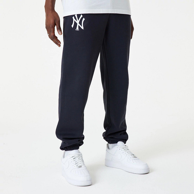 0197214898919 - Jogginghose New York Yankees Essentials