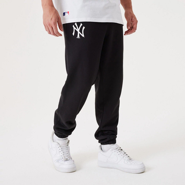 0197214899015 - Jogginghose New York Yankees Essentials