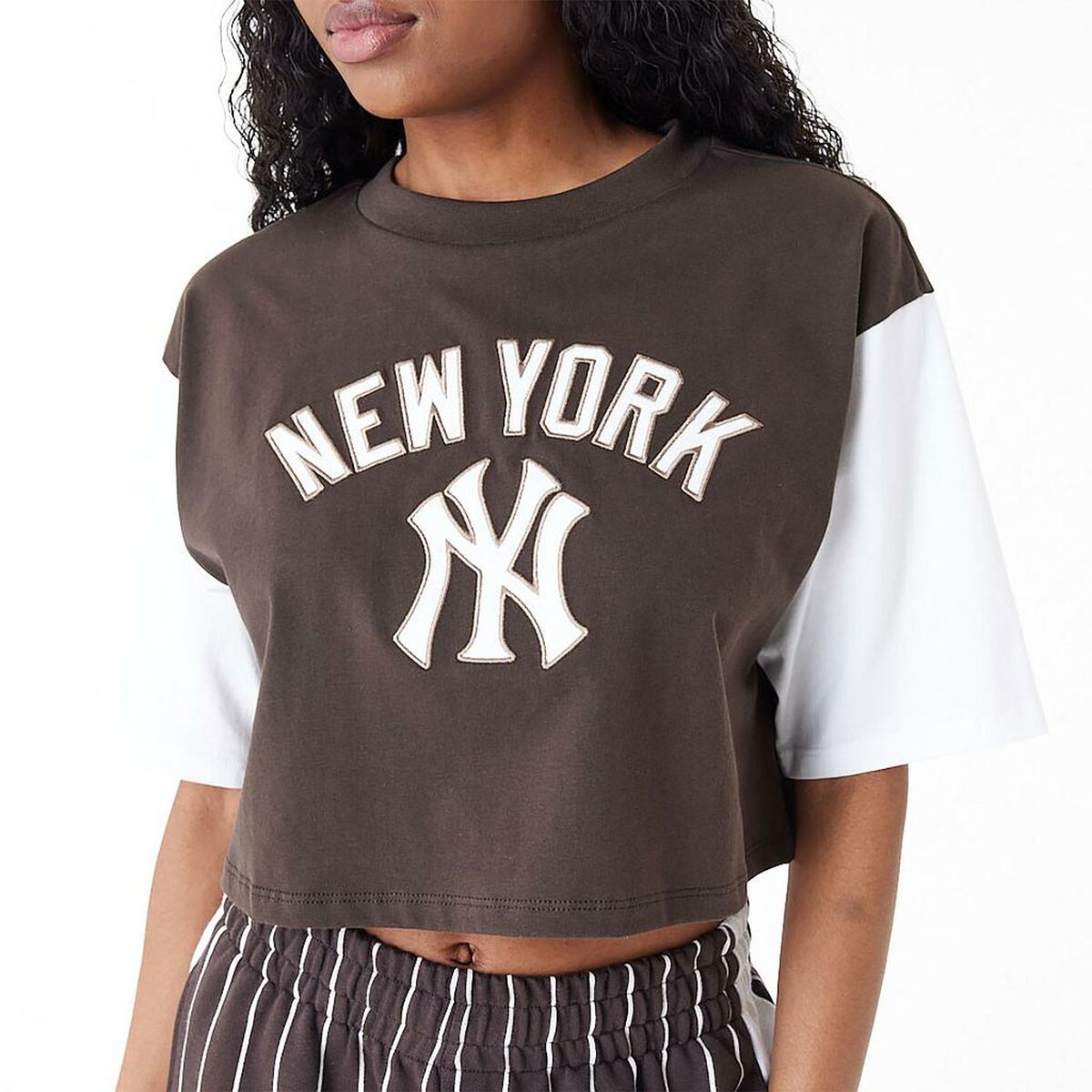 0197373937146 - Damen Kurzarm-T-Shirt New Era Schwarz