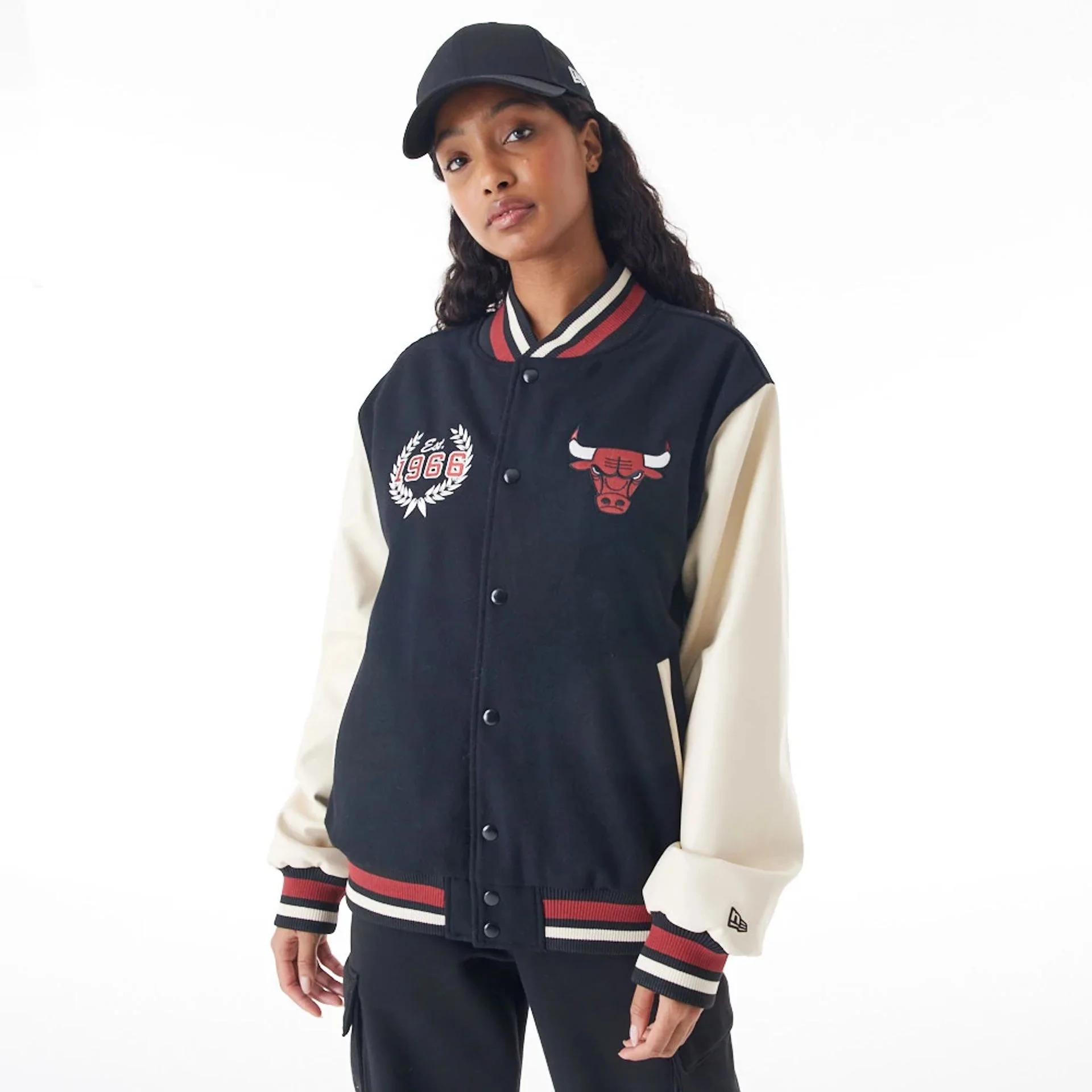 0198059881111 - Jacke Chicago Bulls NBA Inj Varsity