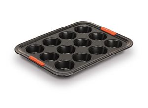 0630870341677 - LE CREUSET Muffinform »12 Mulden« (1 St)