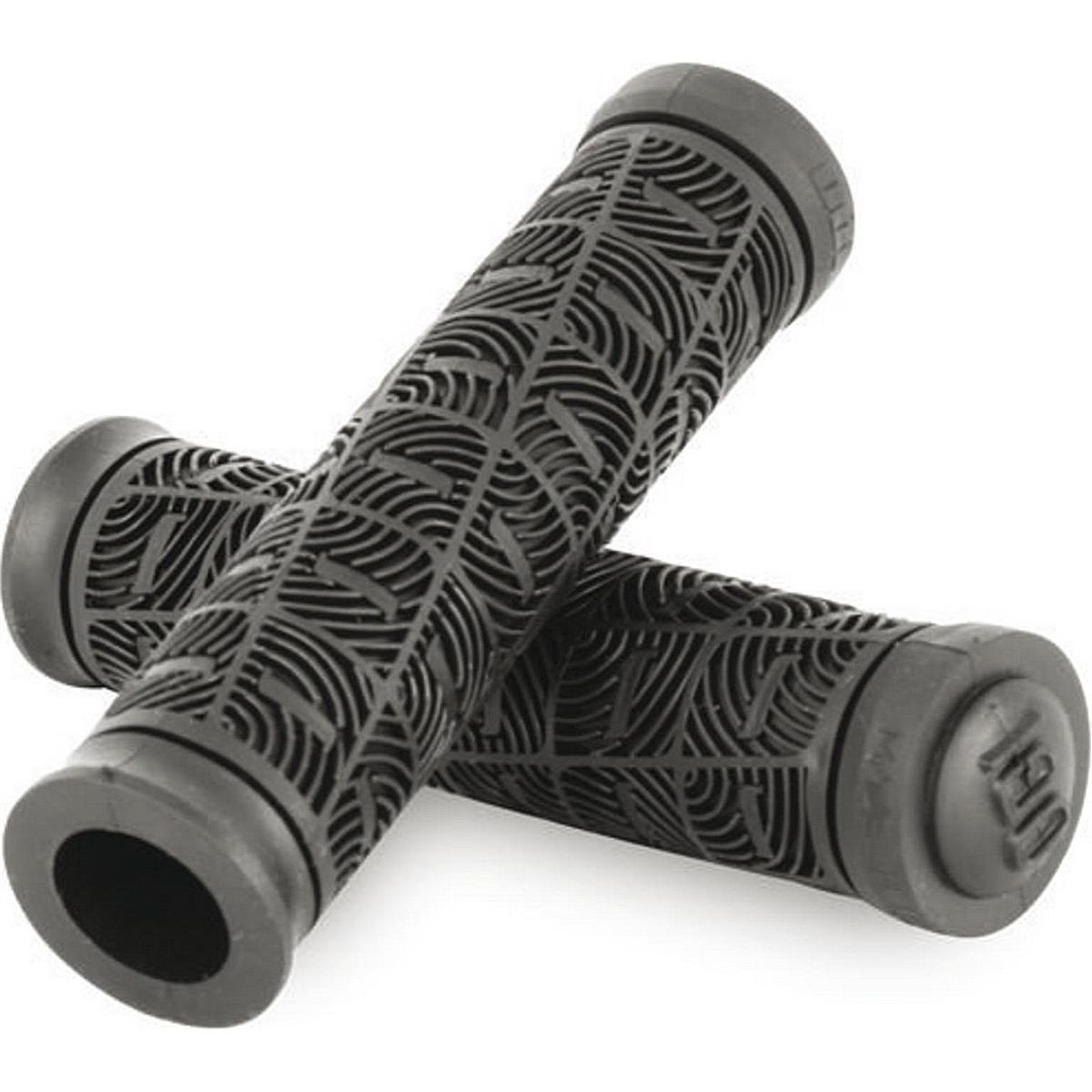 0711484103988 - MTB Griffe O Schwarz 130mm mit Endkappen - Bequemer Griff und exzellente Kontrolle 0711484103988 - MTB Griffe O Schwarz 130mm mit Endkappen - Bequemer Griff und exzellente Kontrolle
