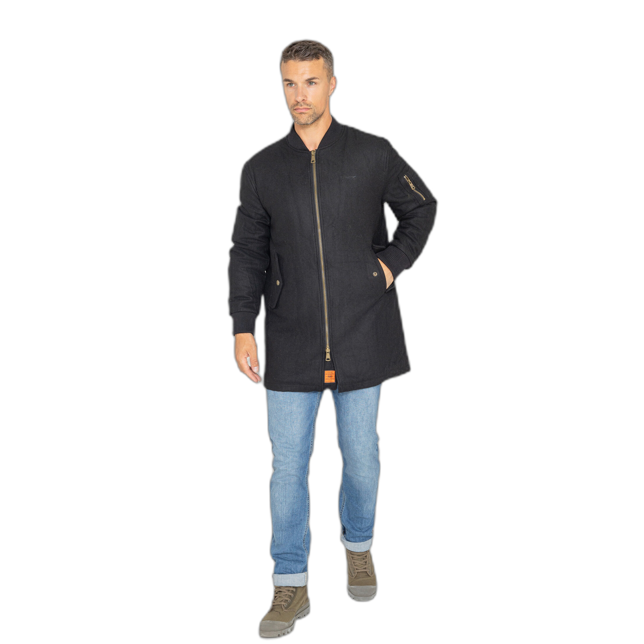 3666479063587 - Mantel Bombers Staten