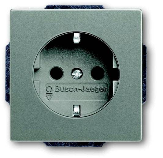 4011395110942 - BJ solo Schuko Kombi 20 EUC-803 graumetallic