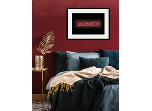 4049009838852 - Bild QUEENCE MUNICH LIGHTS Bilder Gr B H 70 cm x 50 cm Wandbild Städte Querformat 1 St rot Bild Kunstdruck Bilder mit Rahmen