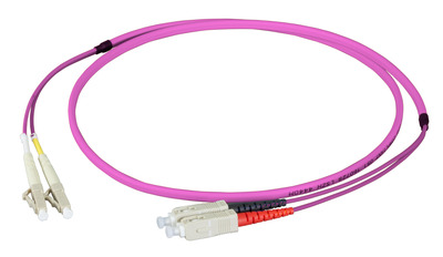 4049759223779 - Duplex Patchkabel Flat-Twin LC-SC OM4 -- 45m LSZH 3x5mm erikaviolett 4049759223779 - Duplex Patchkabel Flat-Twin LC-SC OM4 -- 45m LSZH 3x5mm erikaviolett
