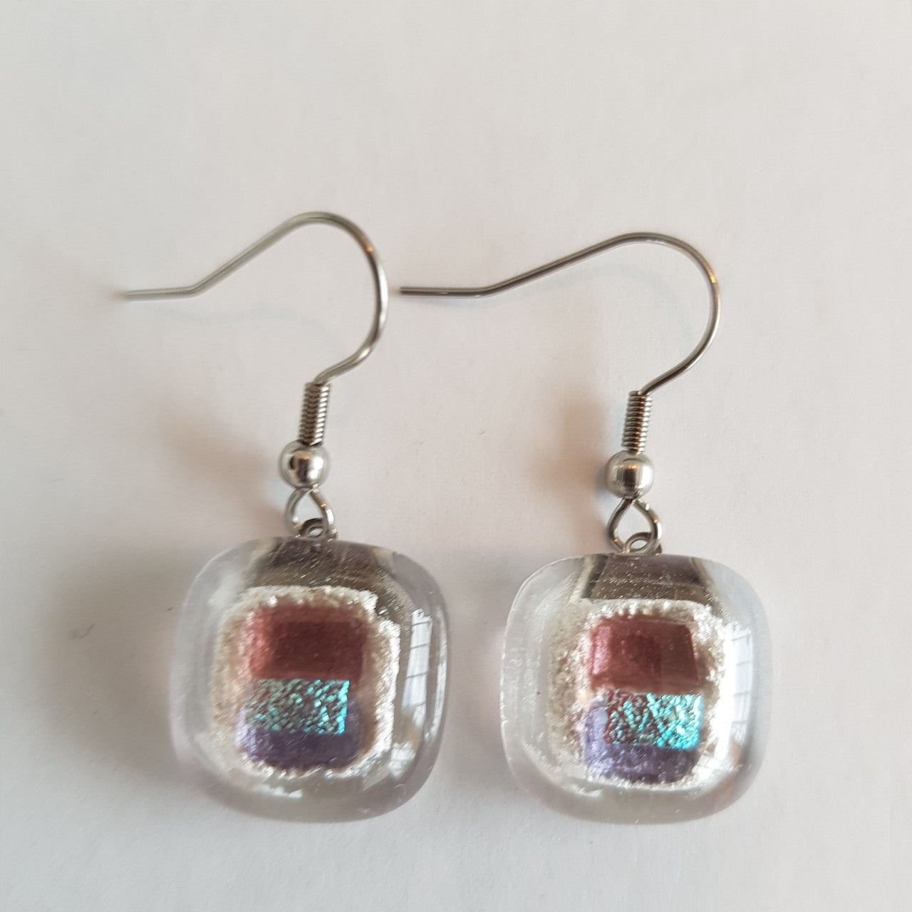 4052884110838 - Ohrringe mit Glasstein Lila Blau Fusing 4052884110838 - Ohrringe mit Glasstein Lila Blau Fusing