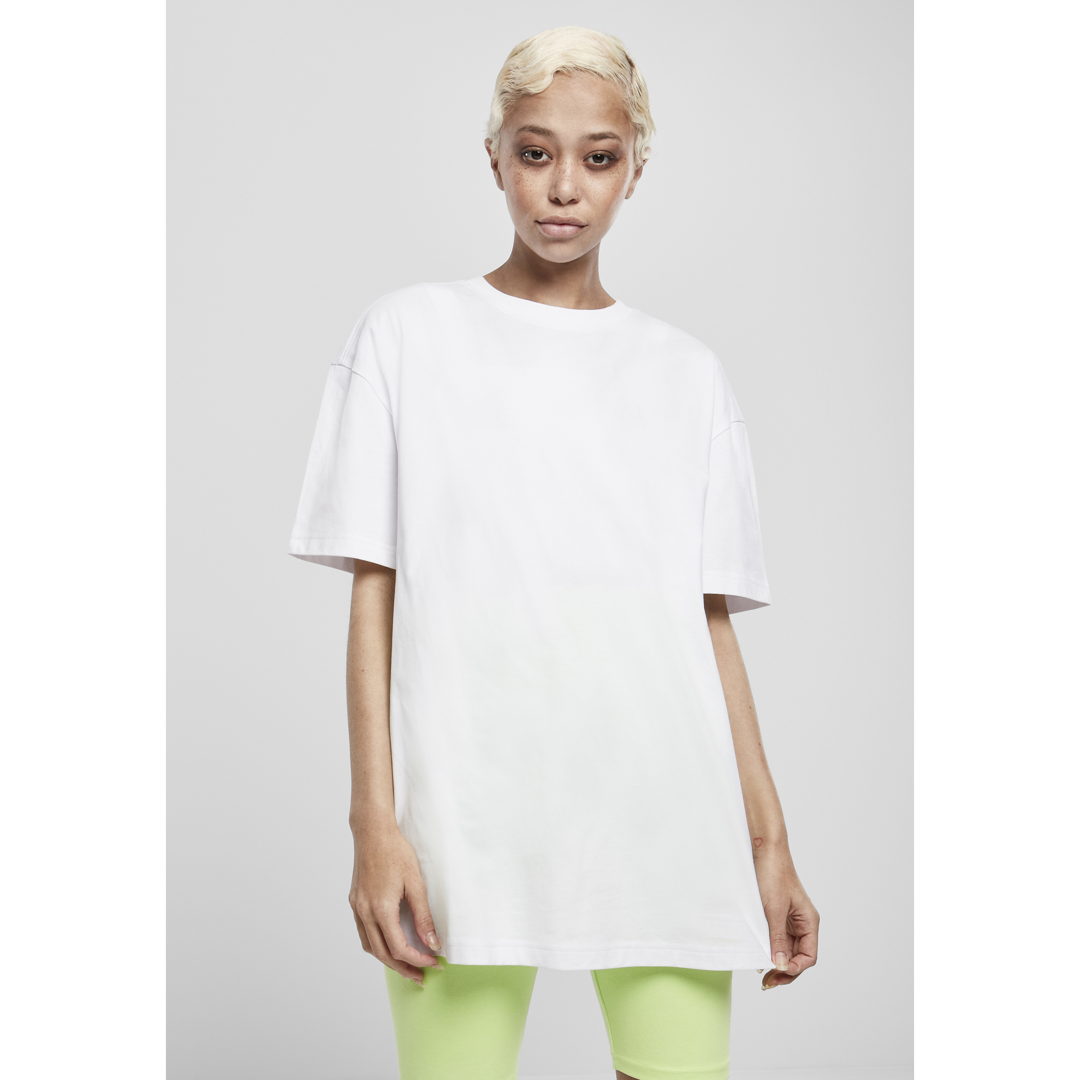 4053838612811 - T-Shirt oversized boyfriend