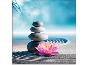 4058661450494 - Glasbild ARTLAND Sand Lilie und Spa-Steine in Zen-Garten Bilder Gr B H 50 cm x 50 cm Glasbild Zen 1 St blau Glasbilder in verschiedenen Größen