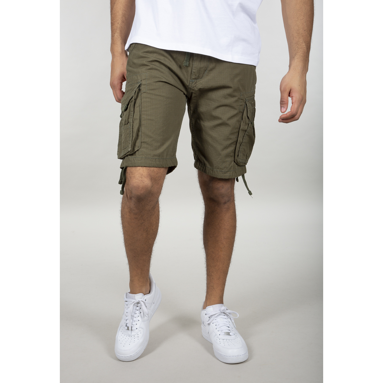 4059146384761 - Shorts Alpha Industries Stream