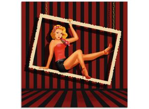 4059745134064 - Glasbild ARTLAND Schönheit aus den 50er Jahren Bilder Gr B H 50 cm x 50 cm Glasbild Frau quadratisch 1 St rot Bild Glasbild Glasbilder Bilder in verschiedenen Größen