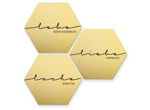 4063129185153 - K&l Wall Art - Hexagon Alu-Dibond Poster Gold Metalloptik Lebe Lache Liebe Schriftzug Wandbild Retro Deko 3er Set je 35x30cm - gold