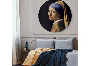 4063129200900 - Alu-Dibond-Poster Rund Metalloptik Wandbild Porträt Mädchen Perlenohrgehänge Kunst Vermeer ø 120cm - schwarz