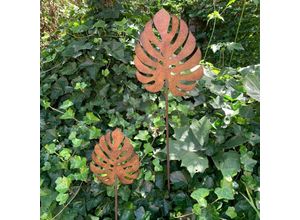 4063129232147 - K&l Wall Art - Dschungel Gartendeko Monstera 2er Set Gartenstecker Edelrost Optik Metallschild Balkon Deko 110cm 75cm - Braun