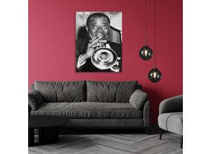 4067437105445 - Acrylglasbild QUEENCE Louis Armstrong Bilder Gr B H T 50 cm x 70 cm x 04 cm Schwarz-Weiß-Mann-Stars Hochformat grau Acrylglasbilder Fine Art-Print in Galeriequalität