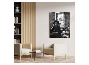 4067437106183 - Acrylglasbild QUEENCE The Phone Bilder Gr B H T 40 cm x 60 cm x 04 cm Schwarz-Weiß-Frau-Stars Hochformat grau Acrylglasbilder Jackie Kennedy Fine Art-Print in Galeriequalität