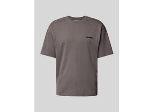 4068444329947 - Essentials Logo T-Shirt