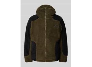 4068444507345 - Teddyfell-Jacke mit Label-Badge