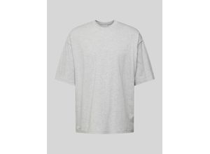 4068444617693 - Essentials Oversized T-Shirt