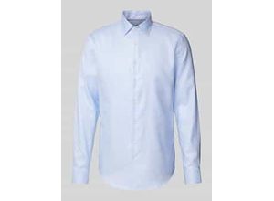 4068444672869 - Regular Fit Business-Hemd in Premiumqualität mit Kentkragen 4068444672869 - Regular Fit Business-Hemd in Premiumqualität mit Kentkragen