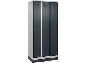 4069361389564 - Kleiderspind Evolo Plus 3 Abteile 300 mm Abteilbreite mit Sockel Anschlag rechts B 900 x T 500 x H 1950 mm Zylinder weißaluminium anthrazitgrau