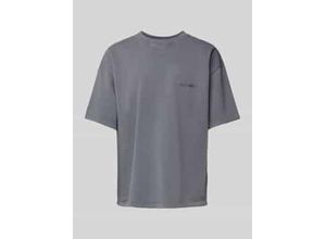 4069469102898 - T-Shirt mit Label-Print