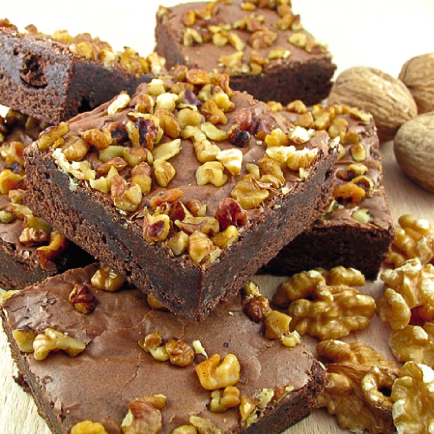 4250363607040 - Brownie CHUNKY WALNUT von California Cookies 18 Stück
