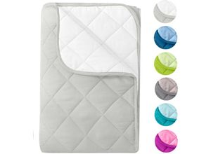 4251474134104 - WOMETO Microfaser Sommer Steppbett im Wende-Design 155x220 – OekoTex weiß und hellgrau kochfest 95° Leichtsteppbett für Camping und heiße Tage I ohne