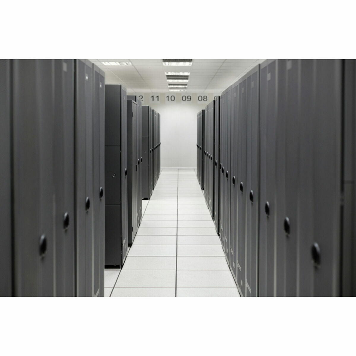 4549821443864 - SATA-Kabel P47789-B21