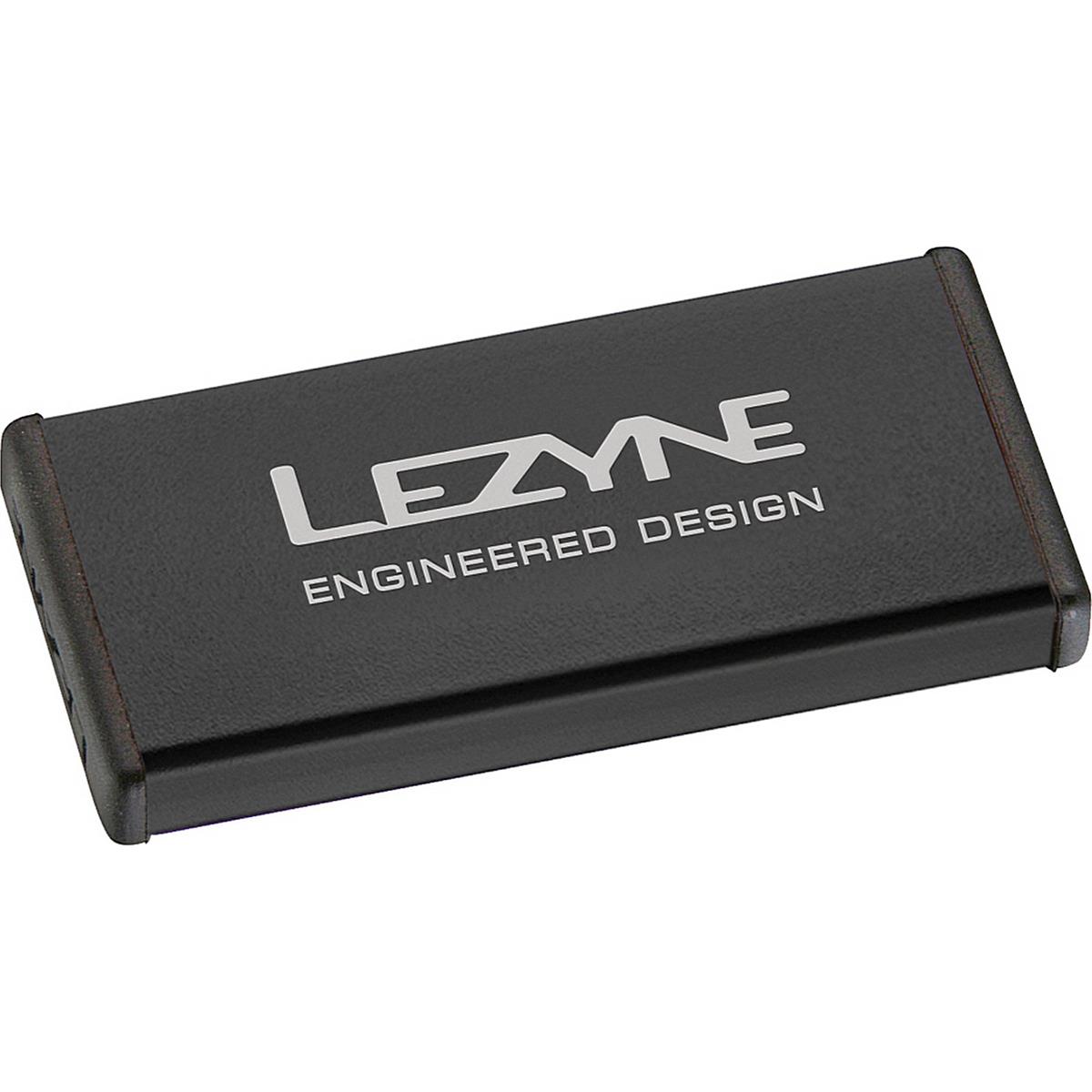 4712805980314 - Lezyne Metall Reifen Reparaturset mit Aluminium Box - 6 Patches 1 Schutz 1 Schaber Schwarz