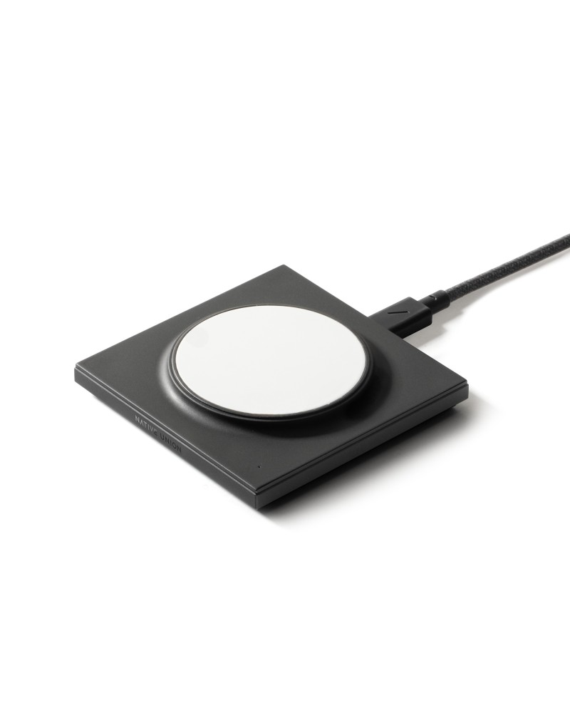 4895200447658 - Drop Magnetic Wireless Charger Black DROP-MAG-BLK-NP