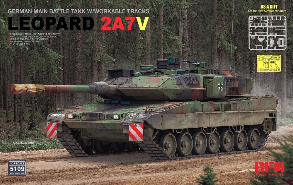 4897062621672 - German Main Battle Tank w Workable Tracks Leopard 2A7V