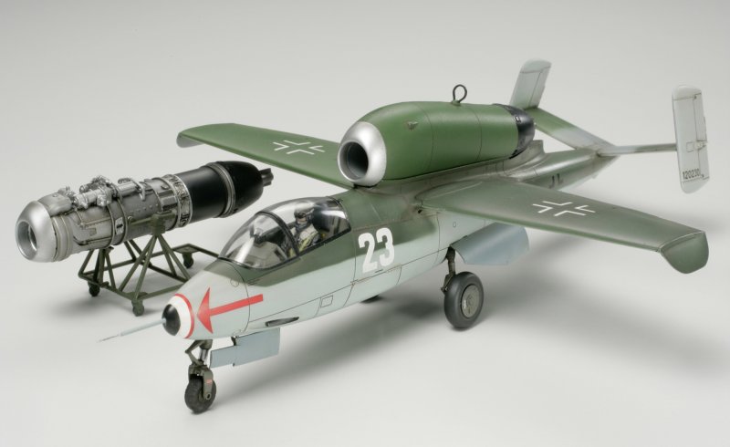 4950344075911 - Heinkel He 162 A-2 Salamander