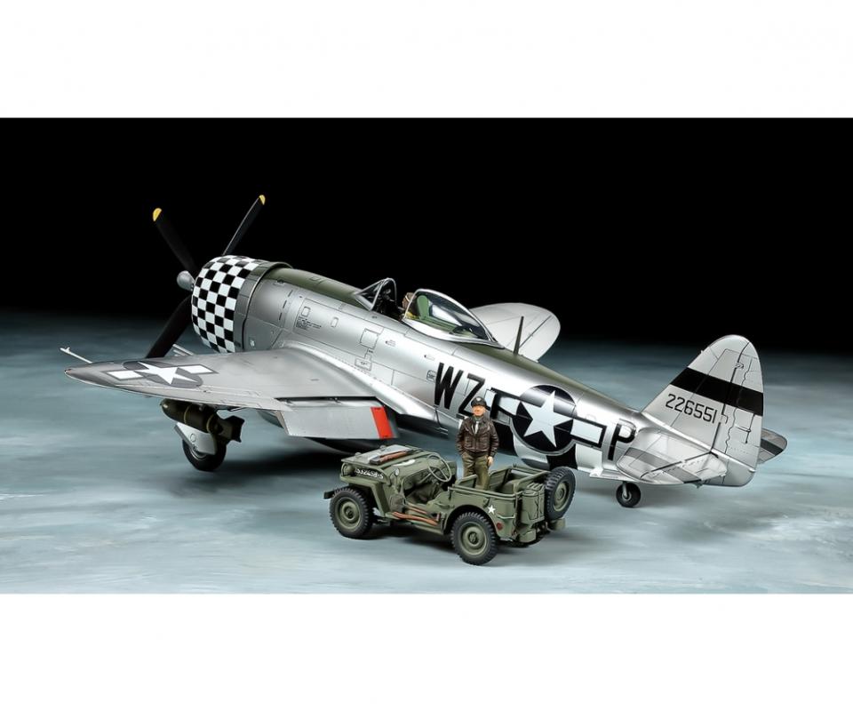 4950344252145 - Republic P-47D Thunderbolt & US1 4-ton 4×4 Light Vehicle