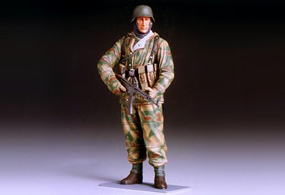 4950344363049 - WWII German Infantryman (Reversible Winter Uniform)