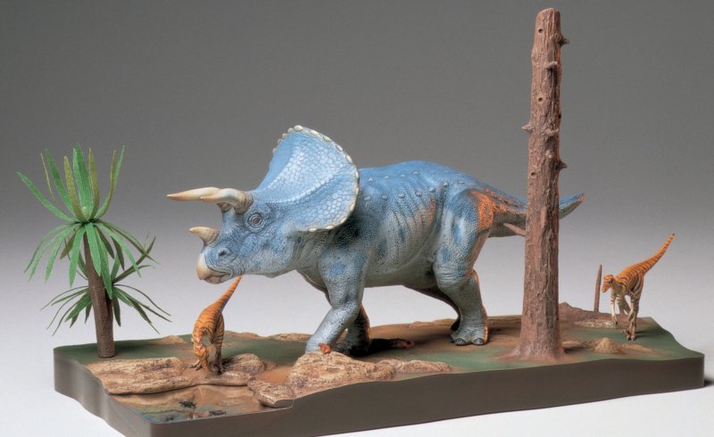 4950344601042 - 300060104 - 135 Triceratops Diorama Set 4950344601042 - 300060104 - 135 Triceratops Diorama Set