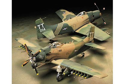 4950344992508 - 300061073 - 148 Douglas A-1J Skyrider USAF 4950344992508 - 300061073 - 148 Douglas A-1J Skyrider USAF
