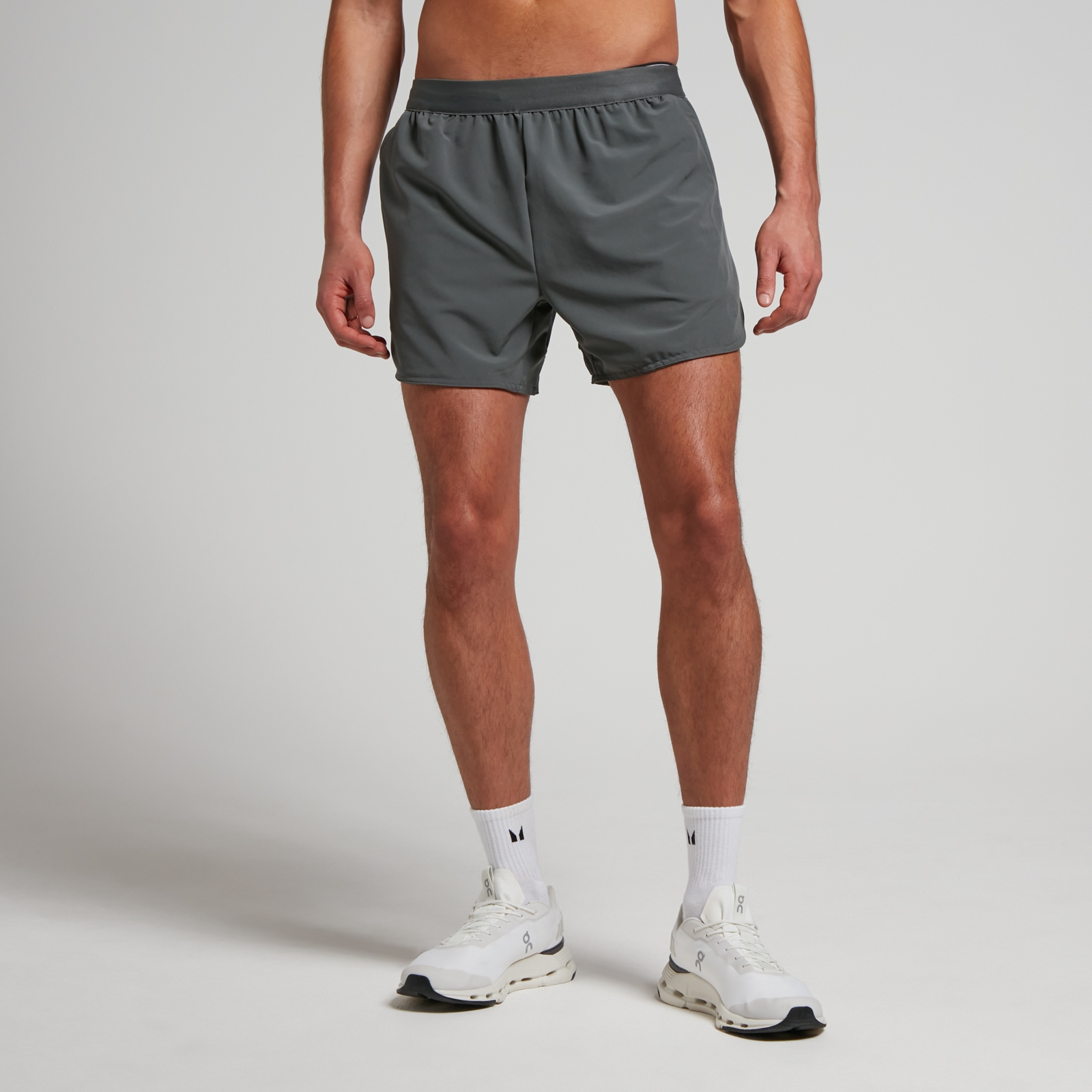 5059883269740 - Herren Tempo 2-in-1-Shorts — Dunkle Schattierung - S