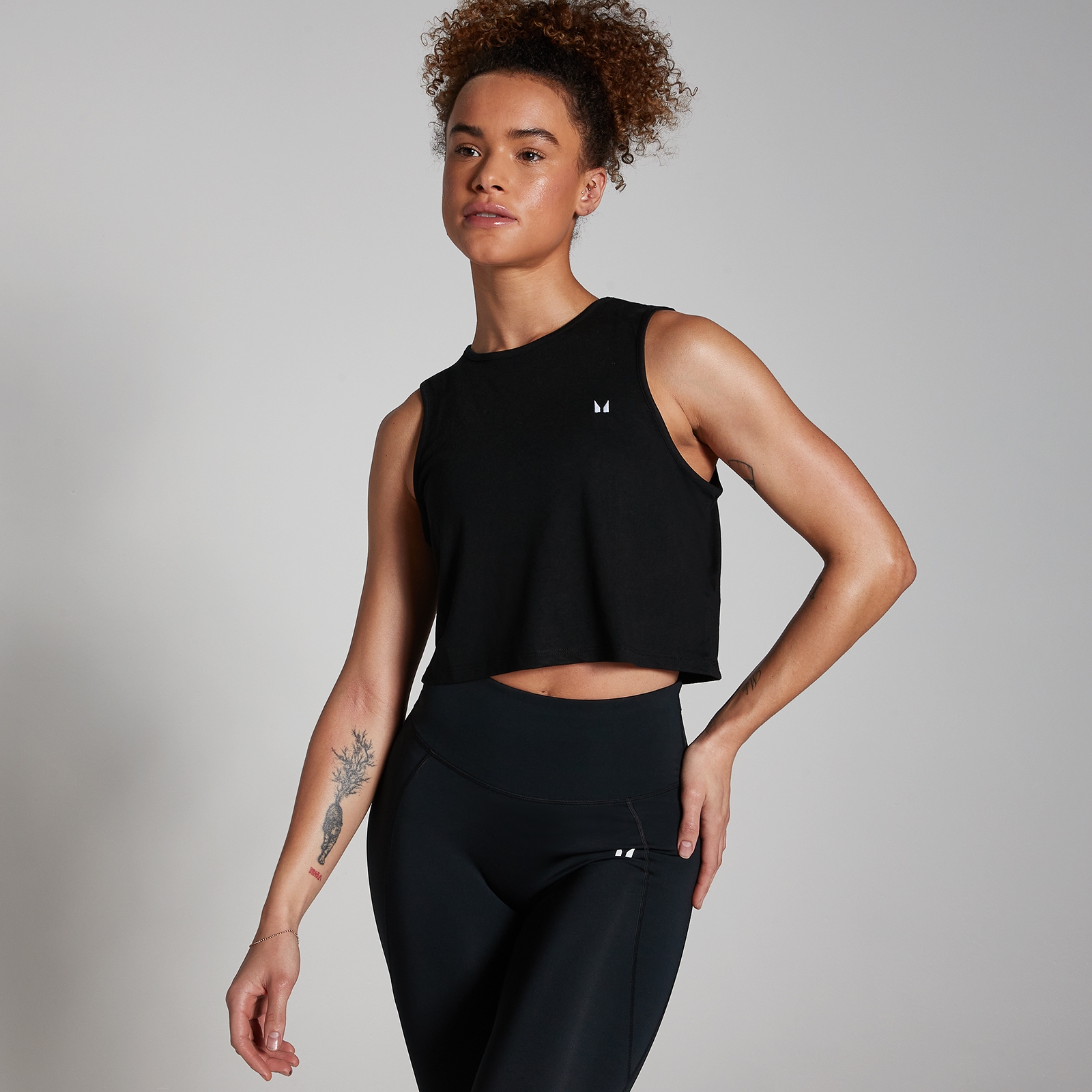 5059883314877 - Womens Training Cropped Vest - Black  - XXS