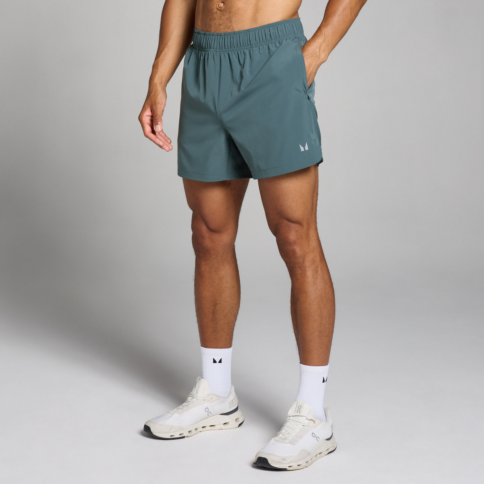 5059883374833 - Herren Training gewebte 13-cm-Shorts — Dunkles Schiefergrau - XXXL