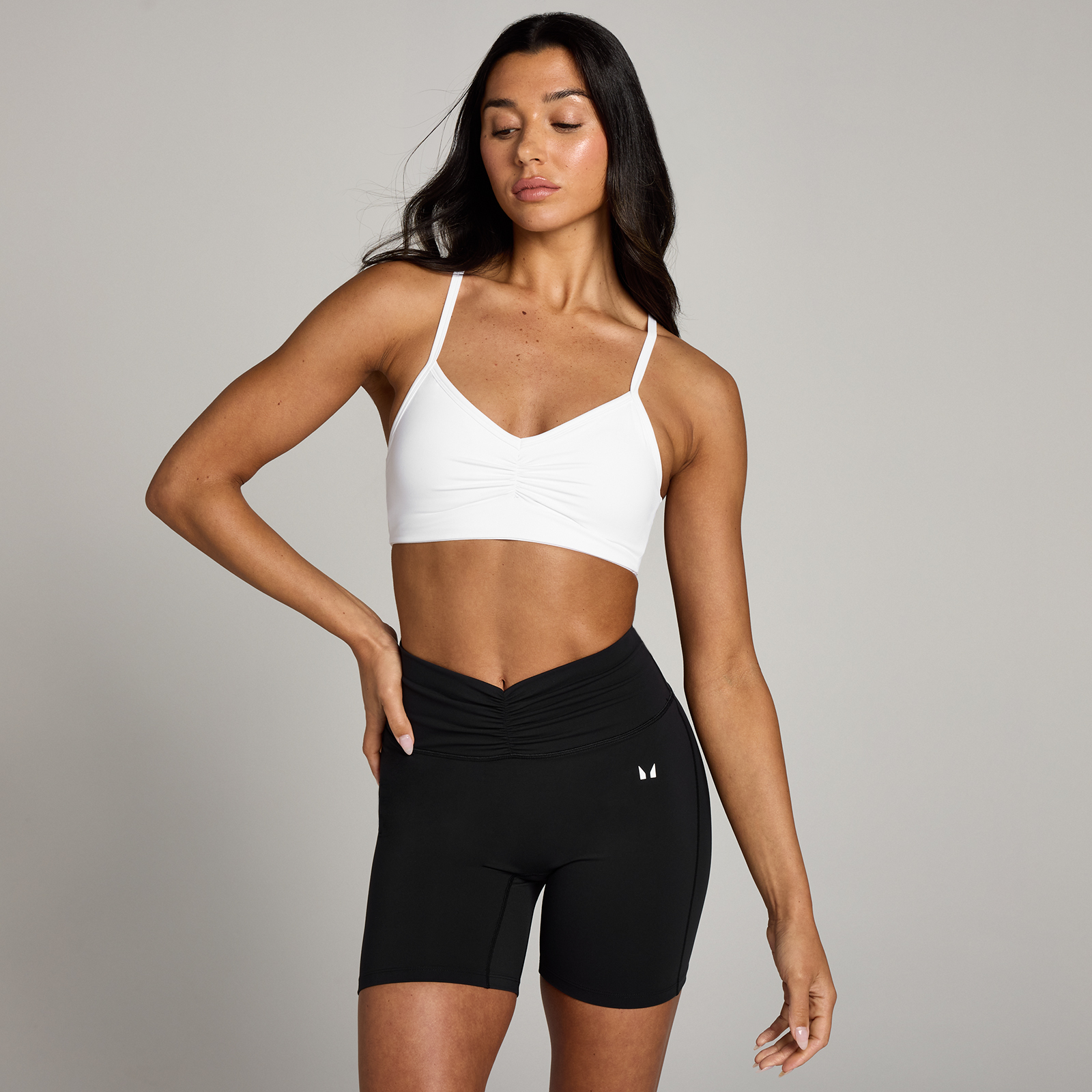 5059883382210 - Damen Tempo Sport-BH mit geraffter Vorderseite – Weiß - XXL