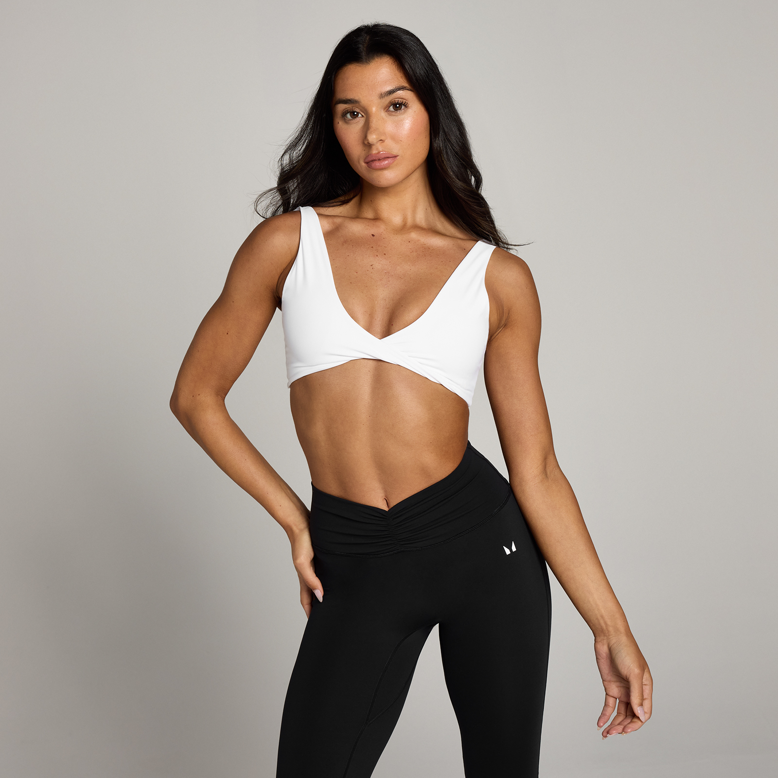 5059883382562 - Damen Tempo Sport-BH mit Twist-Vorderseite – Weiß - XL 5059883382562 - Damen Tempo Sport-BH mit Twist-Vorderseite – Weiß - XL