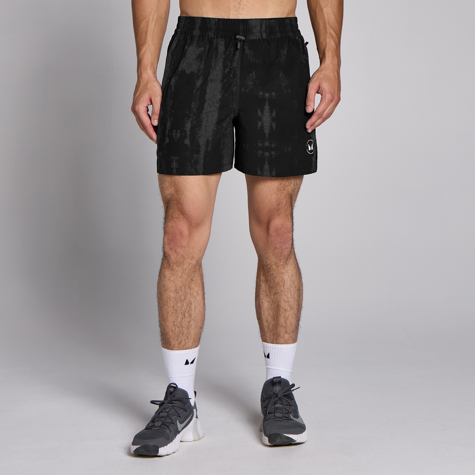 5059883426396 - Herren Tempo 13-cm-Netz-Shorts – Schwarz  - S