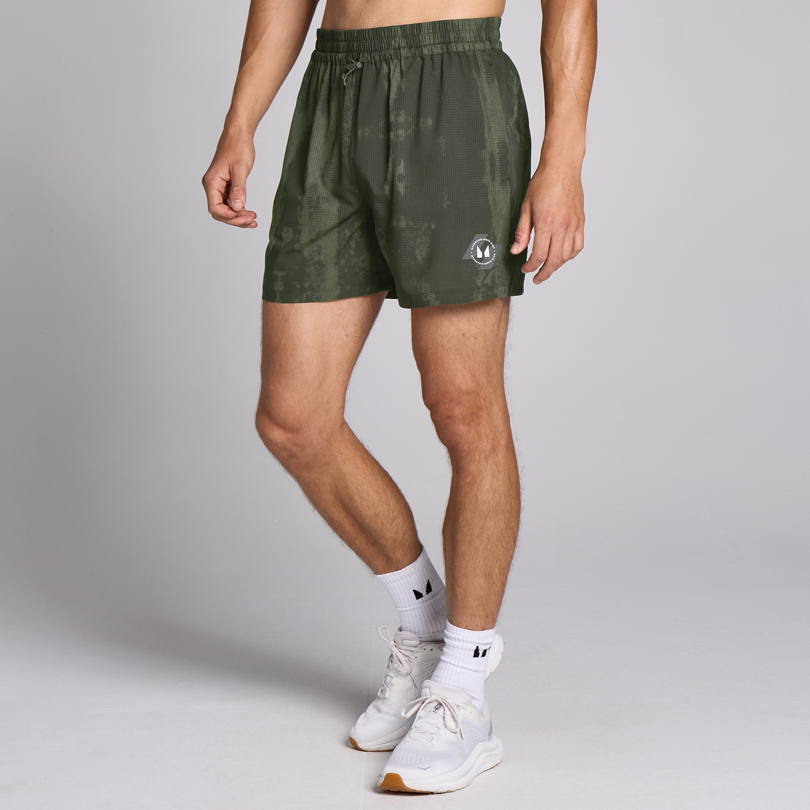 5059883426525 - Herren Tempo 13-cm-Netz-Shorts – Dunkles Oliv  - XS