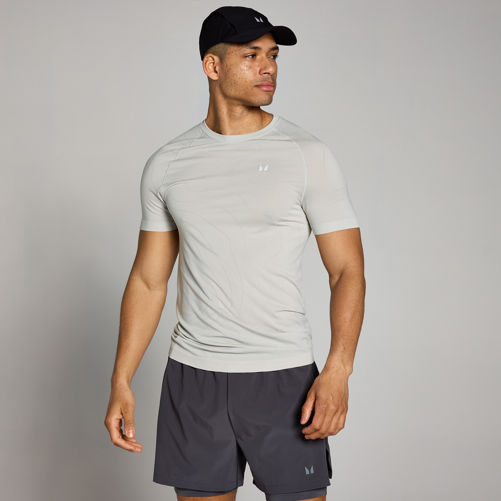 5059883459325 - Herren Velocity Muscle Fit Nahtloses T-Shirt – Chrom - M 5059883459325 - Herren Velocity Muscle Fit Nahtloses T-Shirt – Chrom - M