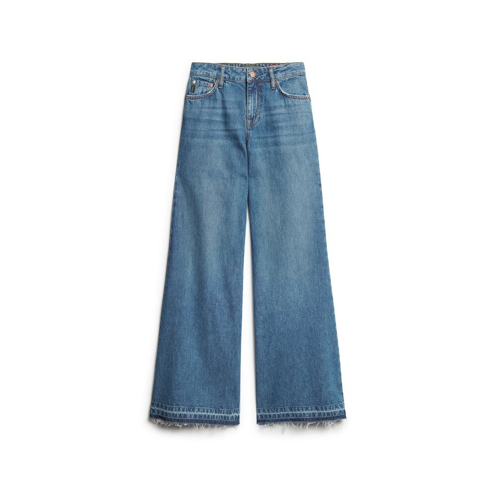 5063068160272 - Frauen Schlagjeans mit rohem Saum Superdry