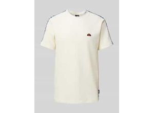 5063347526003 - T-Shirt mit Strukturmuster Modell MADORI 5063347526003 - T-Shirt mit Strukturmuster Modell MADORI